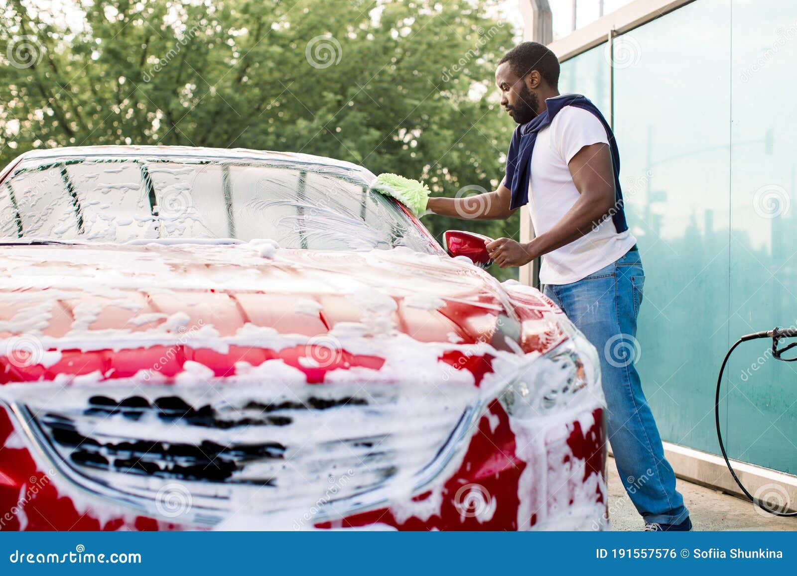 219 Kids Car Wash Stock Photos - Free & Royalty-Free Stock Photos from  Dreamstime