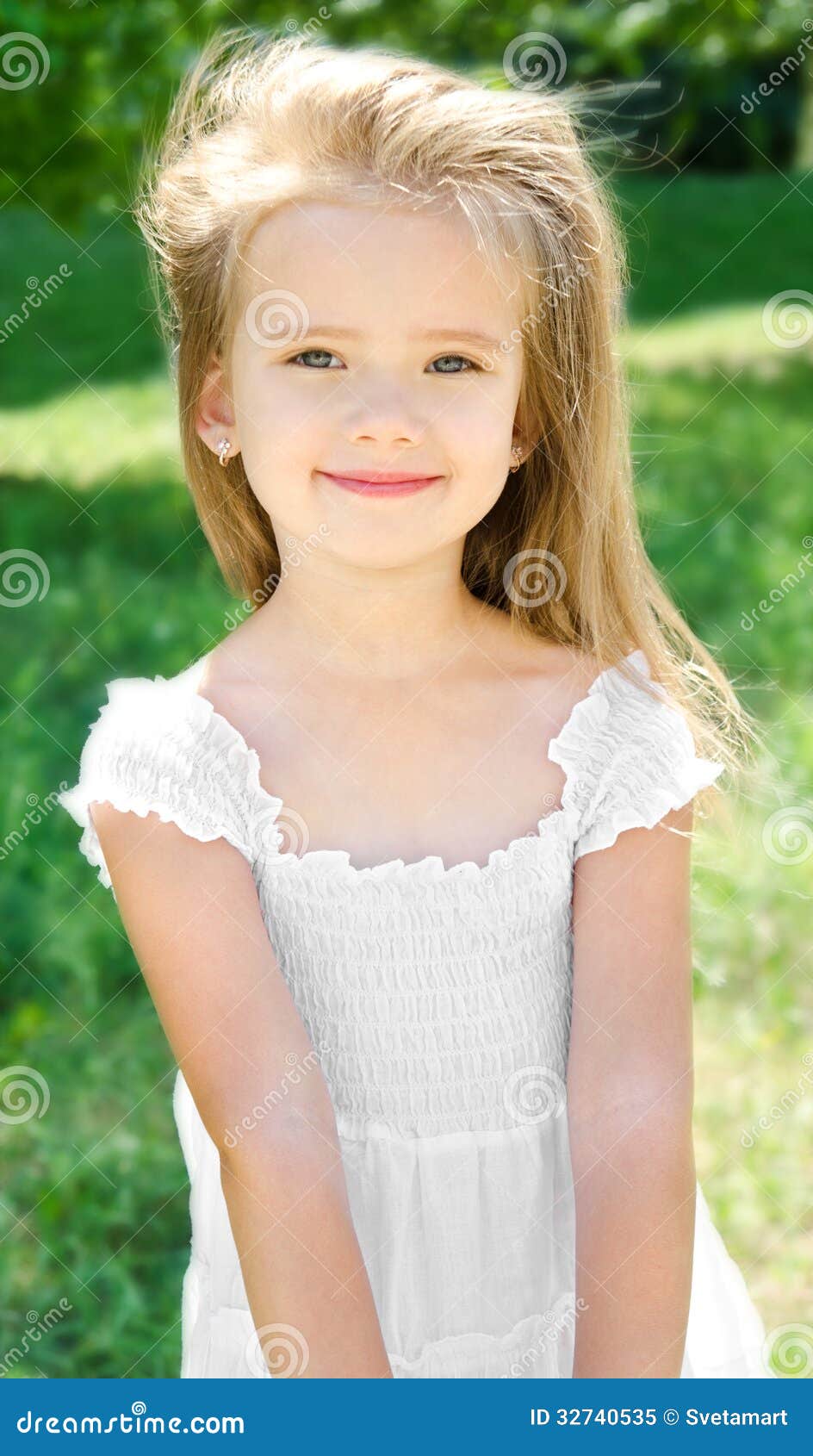 Outdoor Portrait of Adorable Smiling Little Girl Stock Image - Image of ...