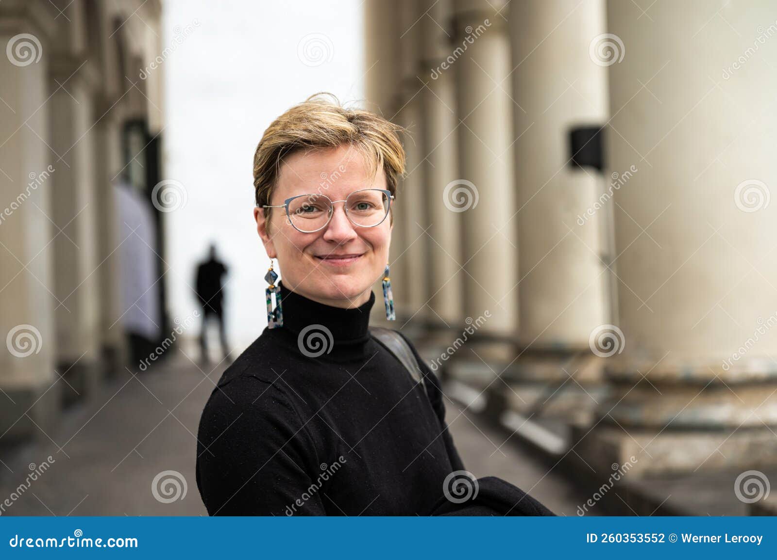 Outdoor Portrait of a 36 Yo Short Haired White Woman Wearing a Black