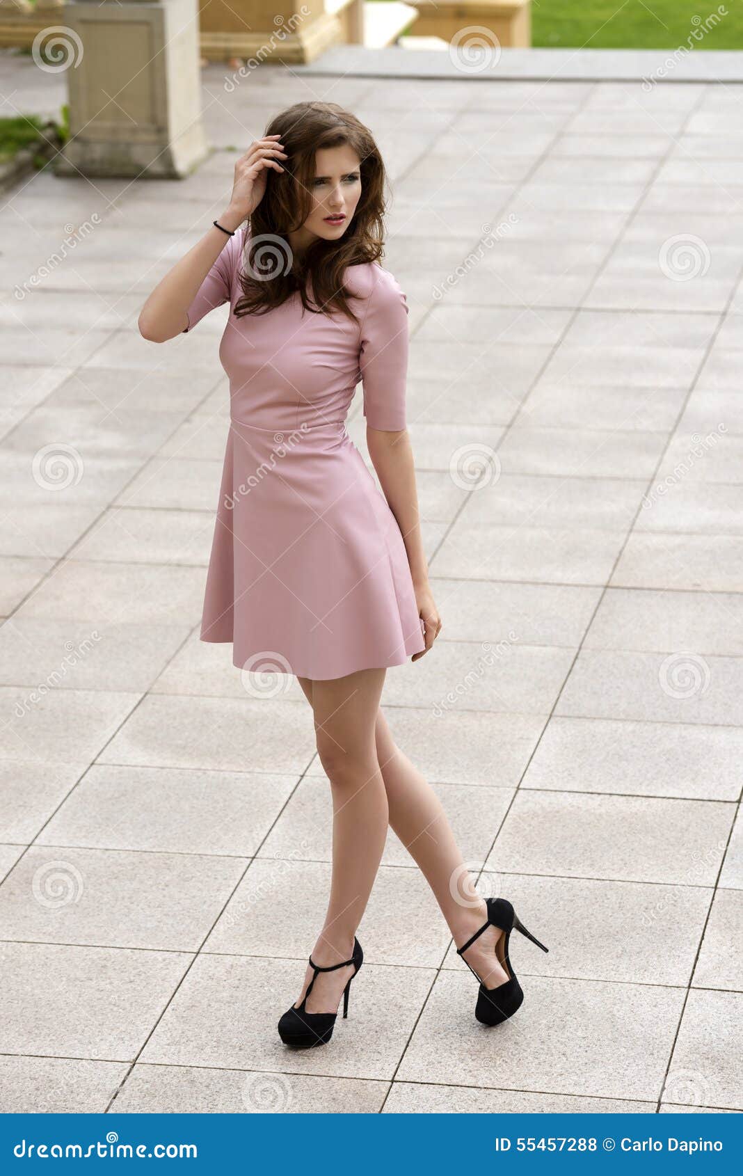 Pink outfit :Jenn Ibe's ( | Coachella fashion, Edgy fashion, Style  inspiration spring