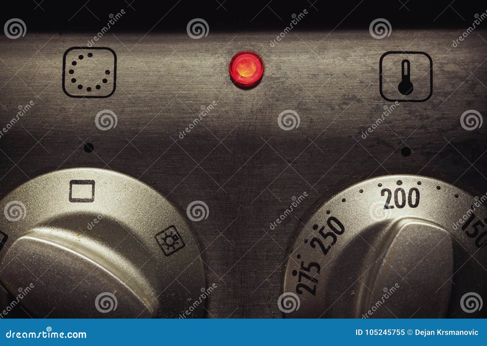 Oven Control Buttons imagen de archivo. Imagen de unidad 105245755