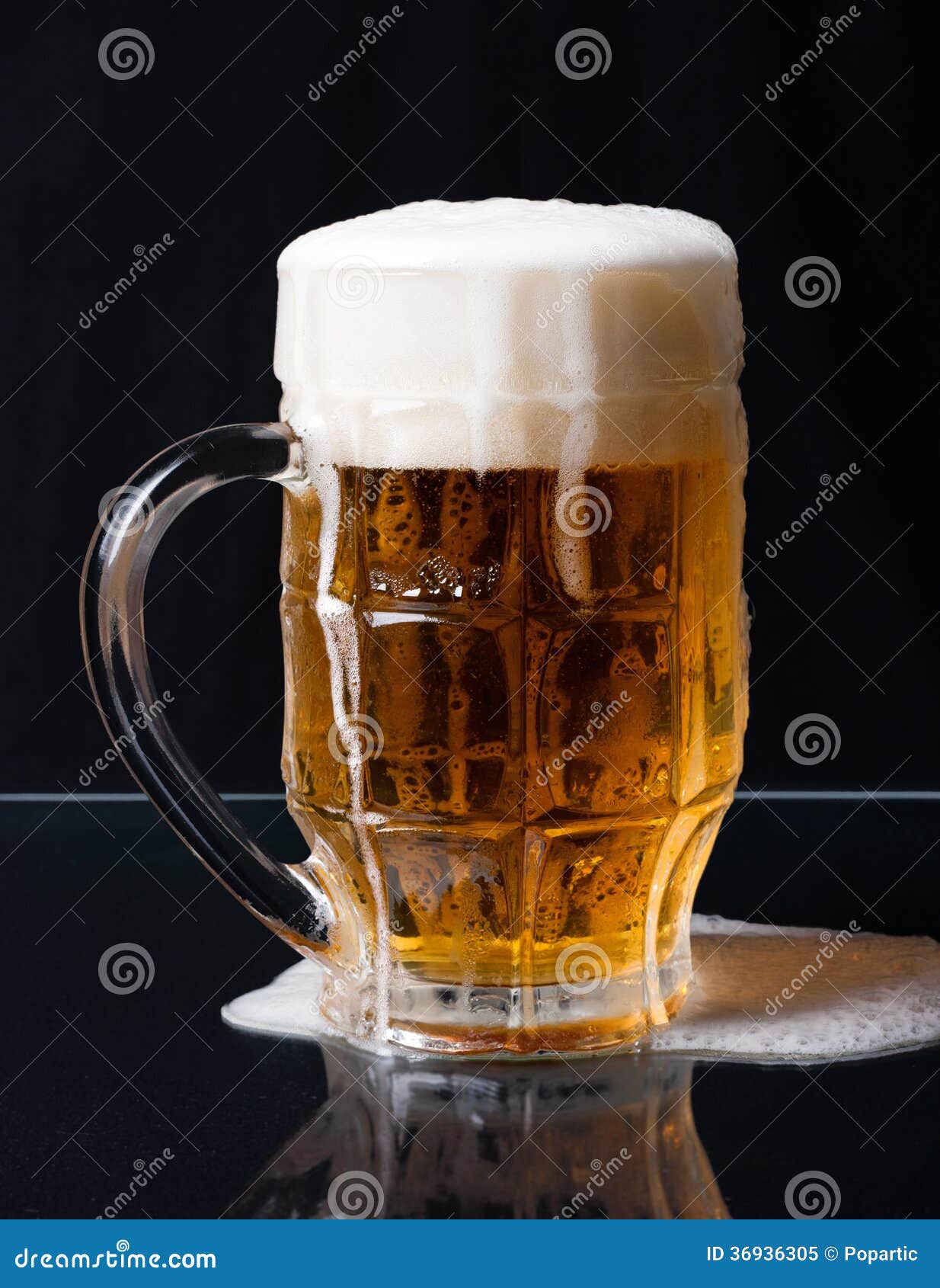 Overflowing beer stock image. Image of draft, pure, cold 36936305