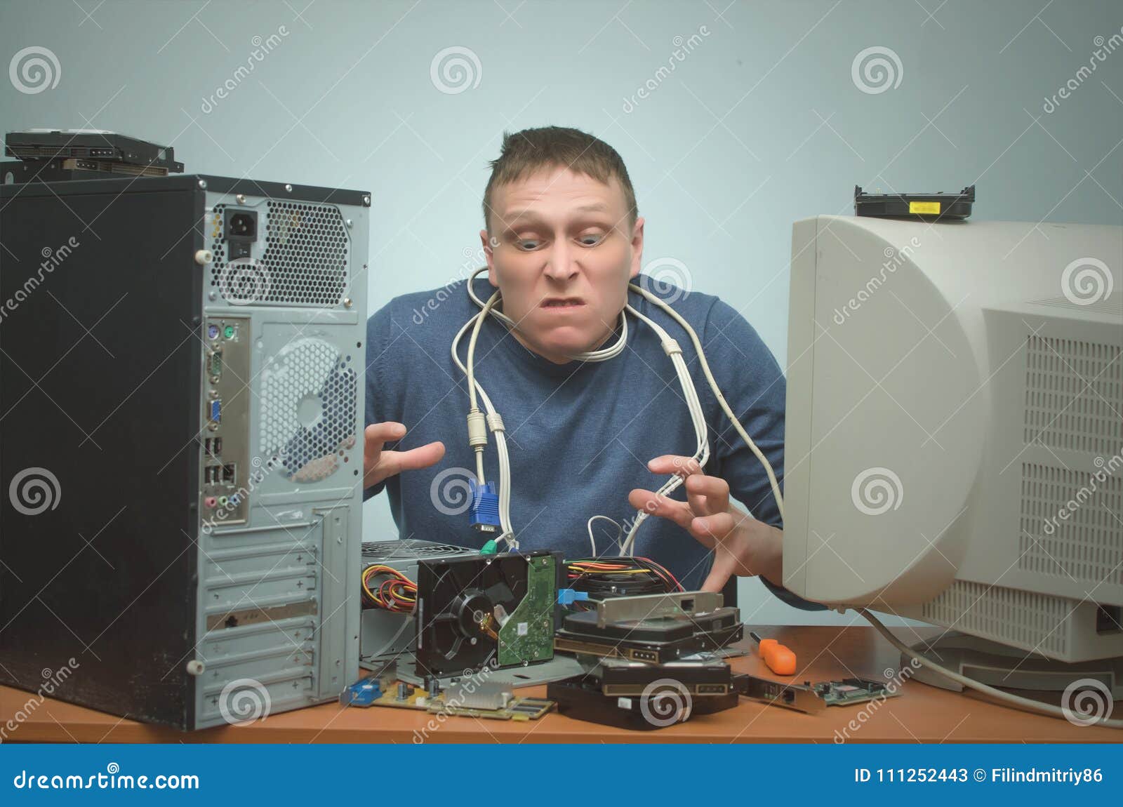 Computer repair technician jobs uk