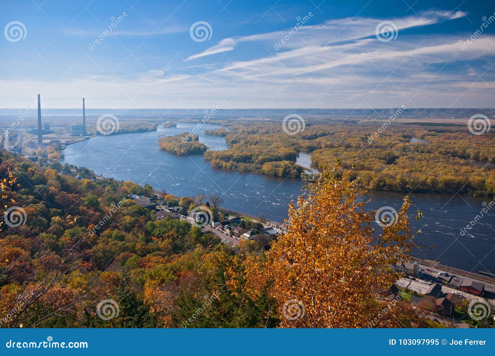 overlook above alma and river