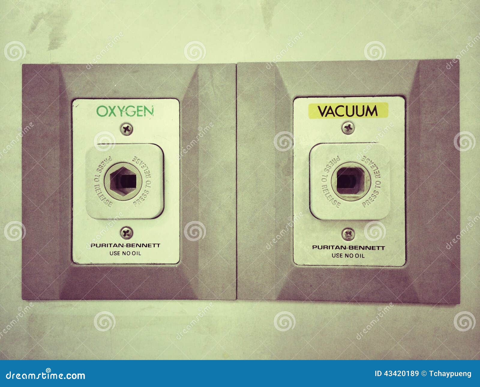 Oxygen and vacuum port stock image. Image of heal, vacuum 43420189