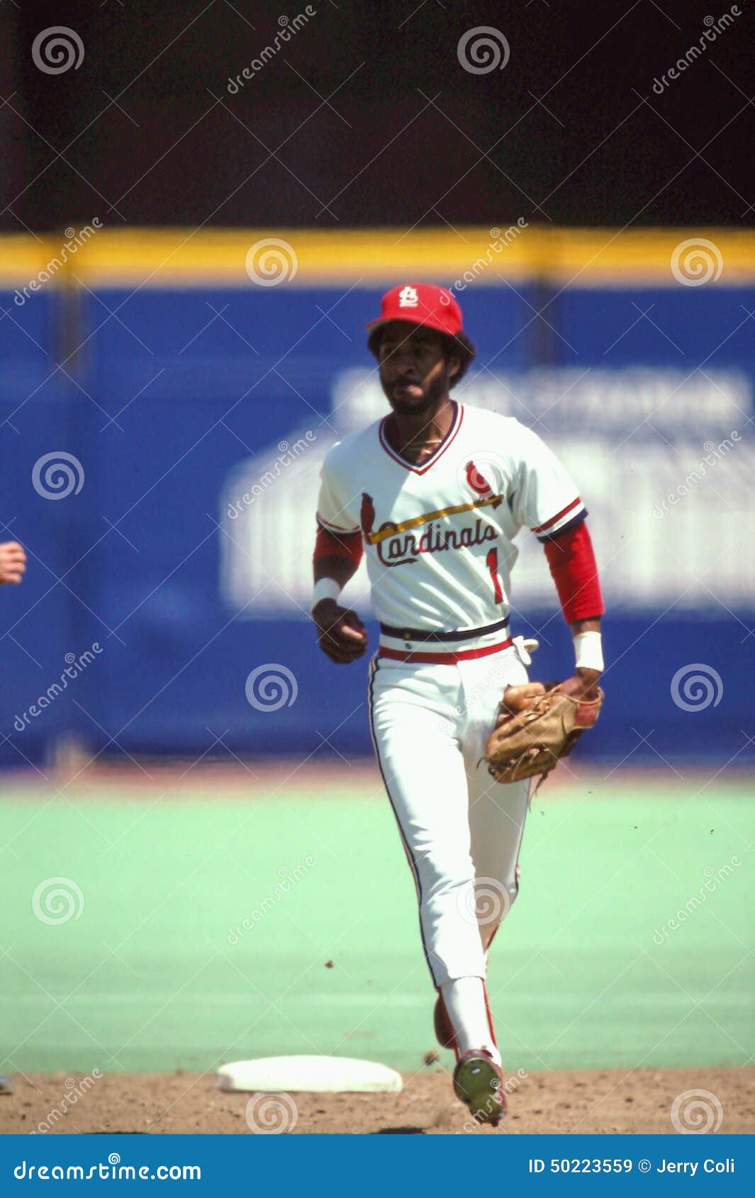 Download Ozzie Smith Photocard Wallpaper