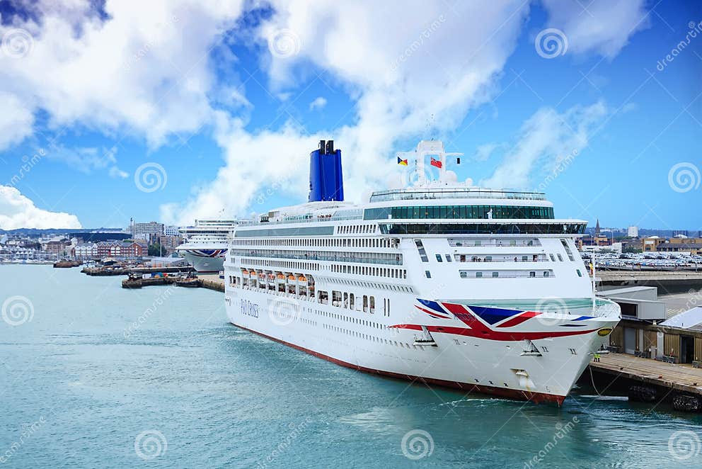 P and O Cruises Aurora in Southampton Editorial Photography Image of