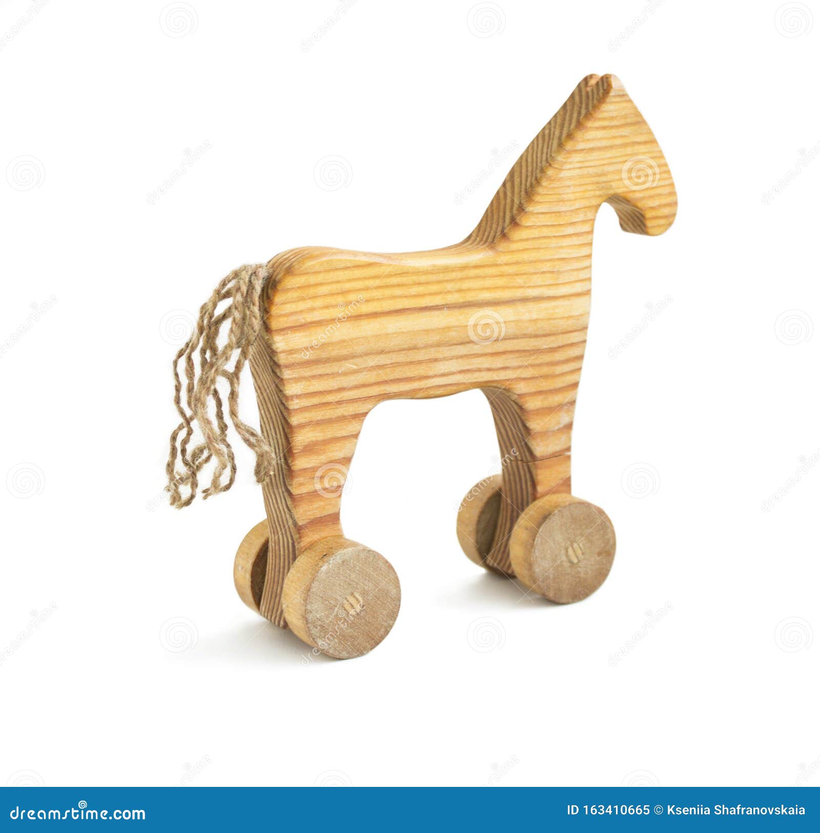 Alternatief Numeriek passie Paardje, Oud Speelgoed Op Een Witte Achtergrond Stock Afbeelding - Image of  poney, vorm: 163410665
