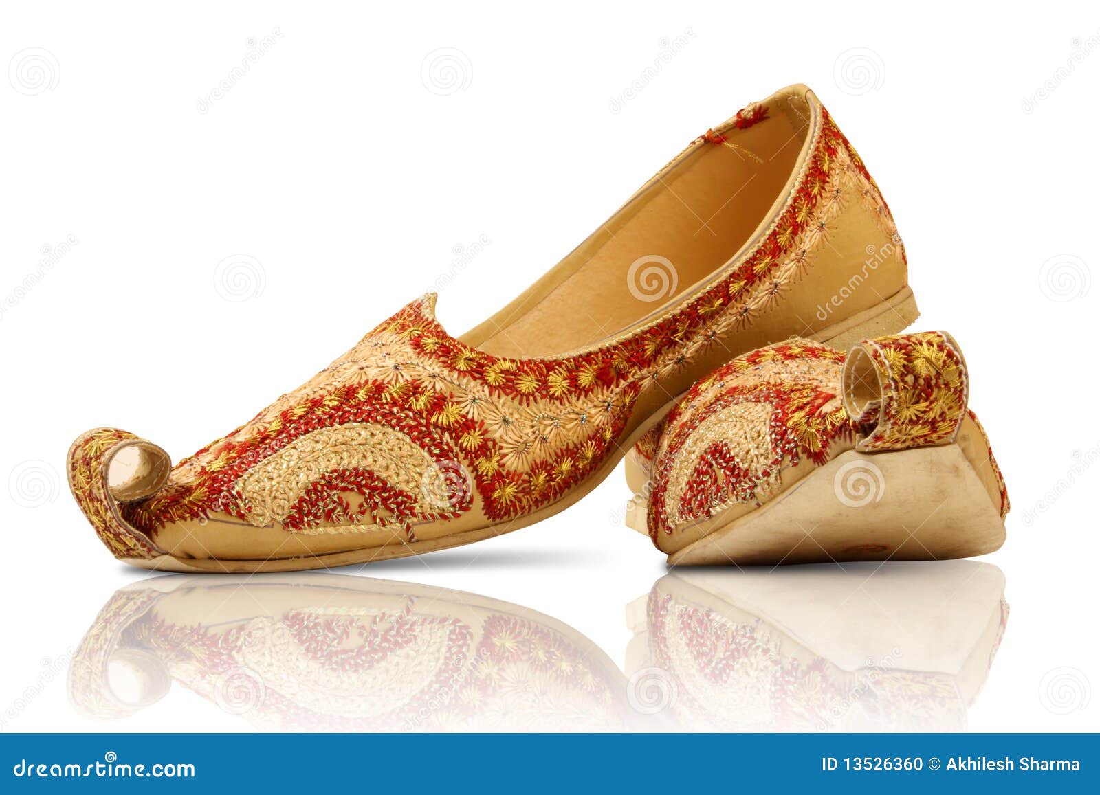 Paare Der Indischen Traditionellen Schuhe Stockfoto Bild von
