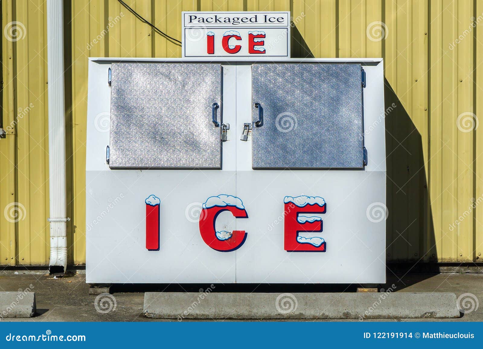 packaged ice freezer machine