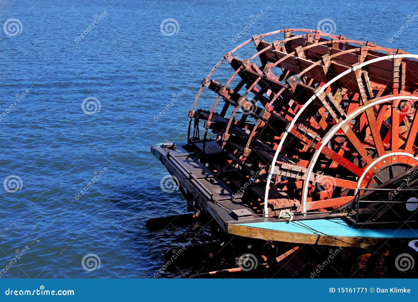 Paddle Wheel On Boat Stock Image - Image: 15161771