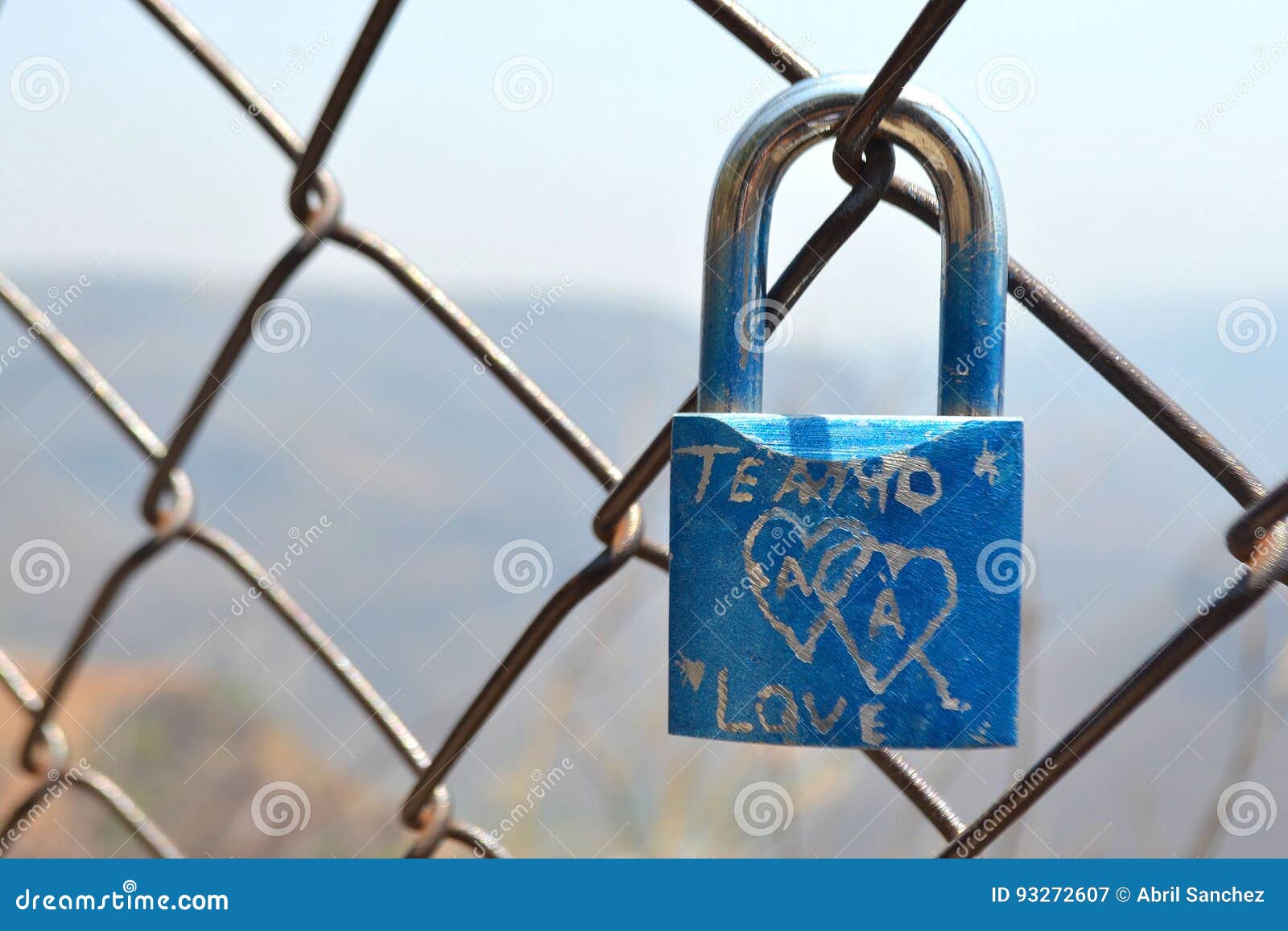 padlock love