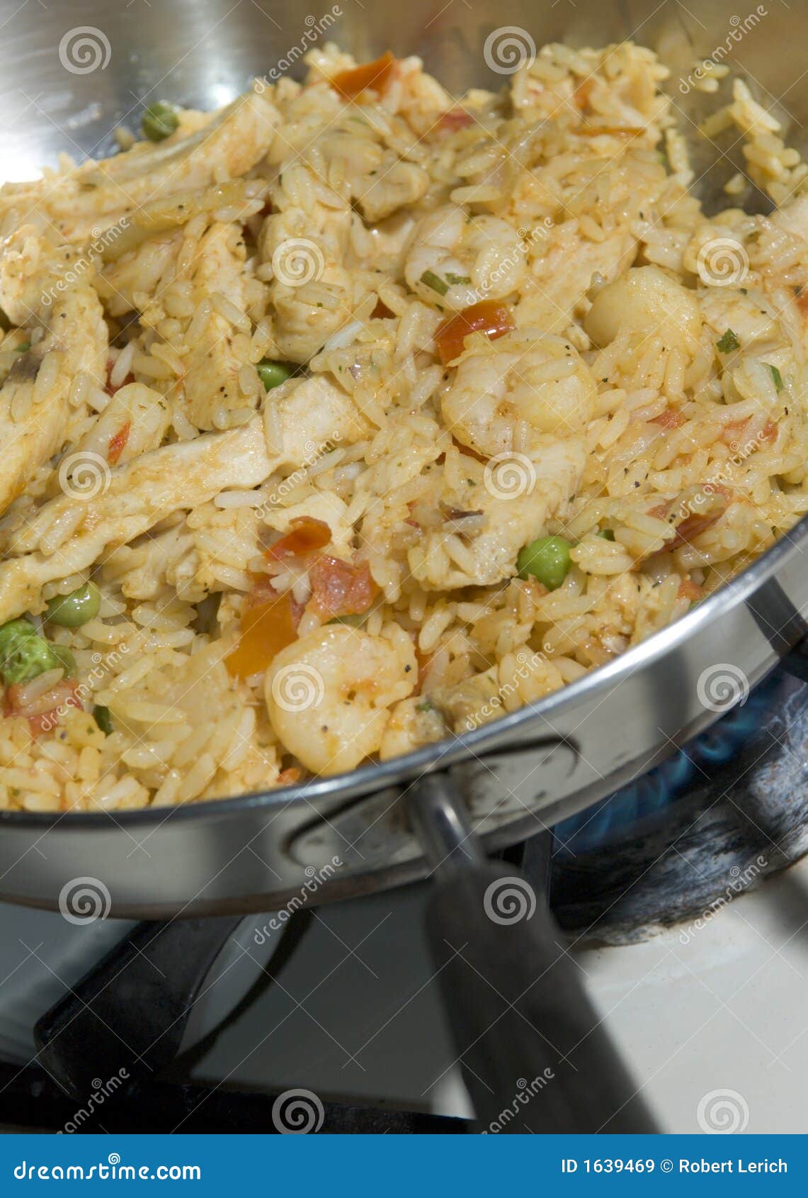 Paella with Chicken and Seafood Stock Image Image of nutrition, food