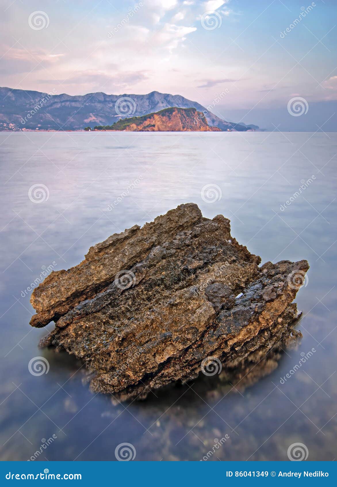 Paesaggio Artistico A Tempo Di Tramonto Montenegro Del Mare Immagine Stock Immagine Di Luce Roccia