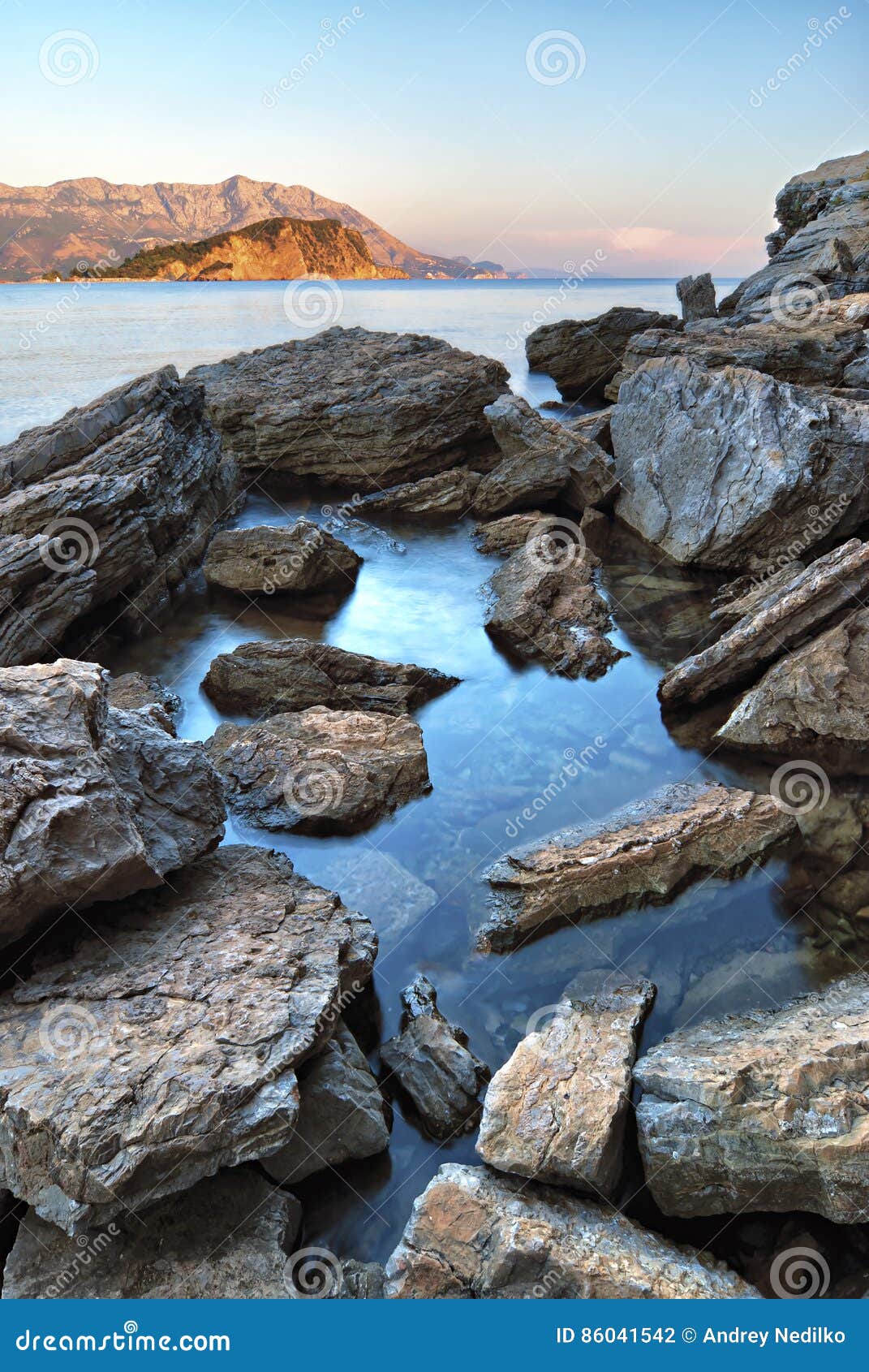 Paesaggio Artistico A Tempo Di Tramonto Montenegro Del Mare Fotografia Stock Immagine Di Adriatico Festa