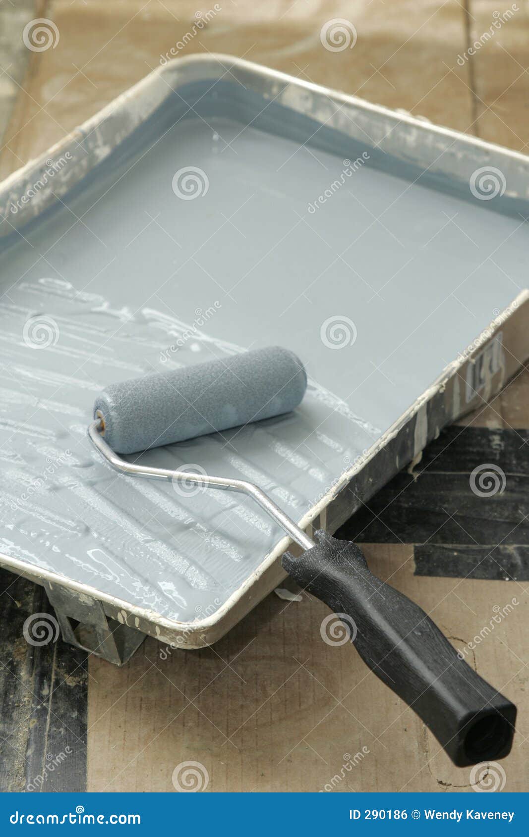 Paint Roller and Drip Pan stock photo. Image of refinish 290186