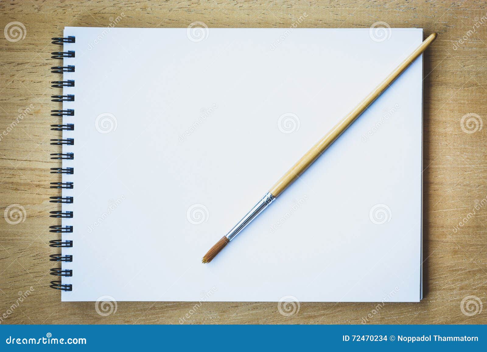 Paintbrush on Blank Drawing Paper Book Stock Photo - Image of design,  artist: 72470234