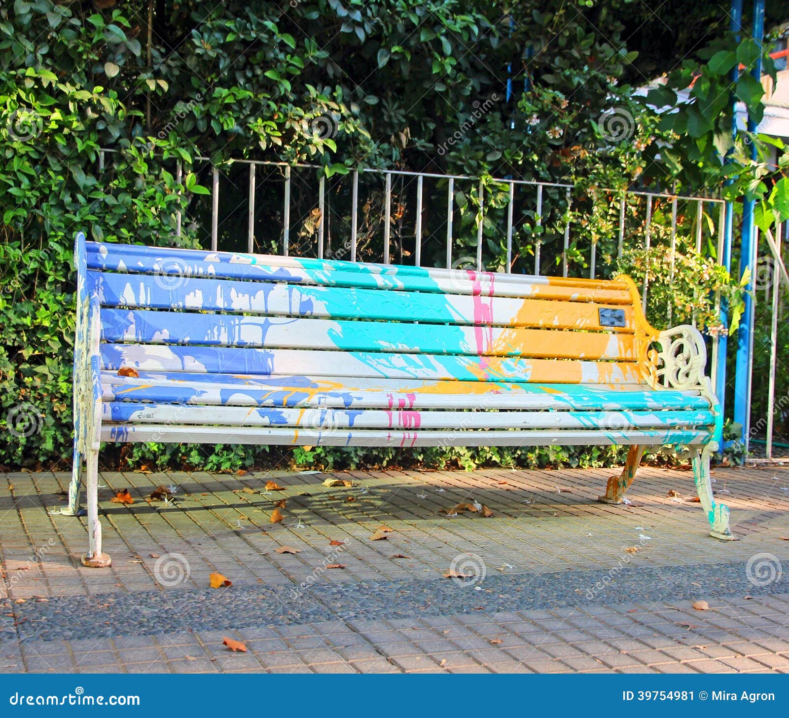 Painted Bench Editorial Photo - Image: 39754981