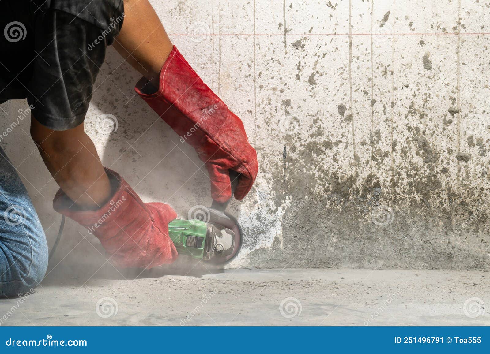 Renovation Home , Painter Remove Concrete Debris on Wall from Splashing
