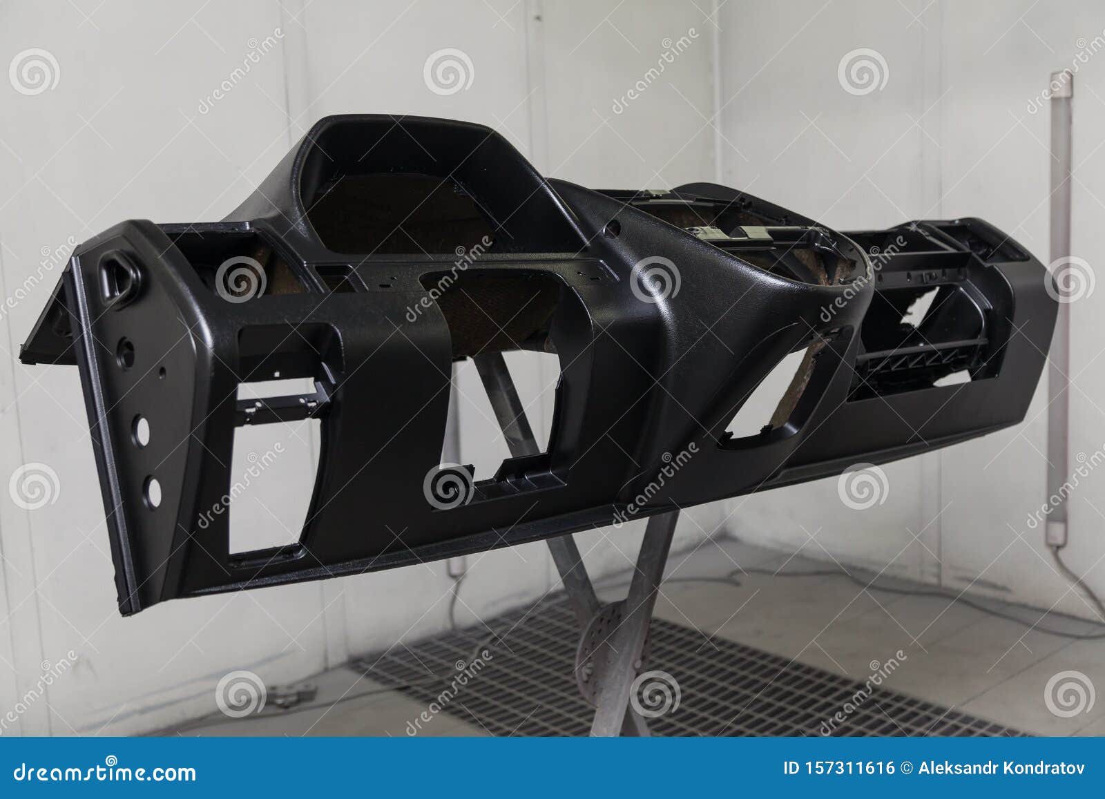 White Interior Car Paint Painting And Drying In Professional Box Of Car Interior Part Dashboard After Paint In The Vehicle Repair Shop With White Lanterns Stock Photo - Image Of Body Damage 157311616