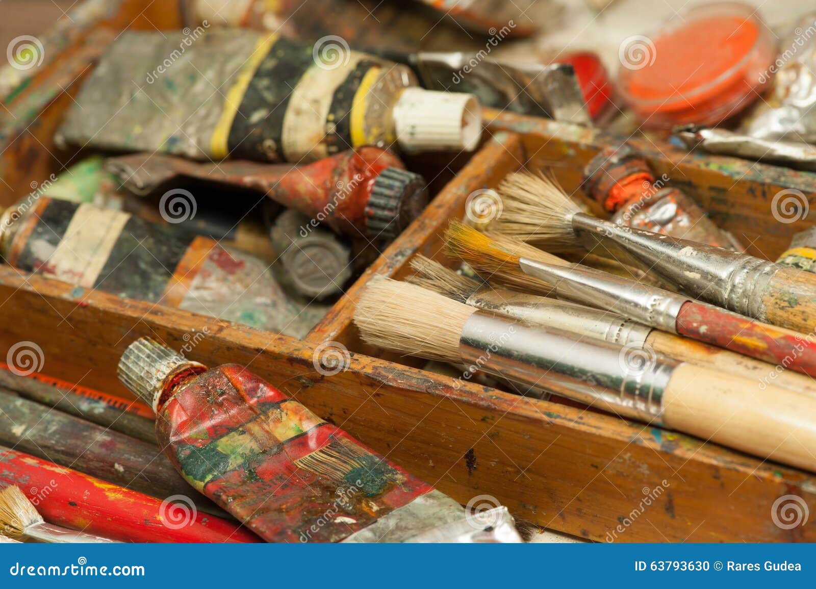 6,754 Oil Painting Supplies Images, Stock Photos, 3D objects, & Vectors