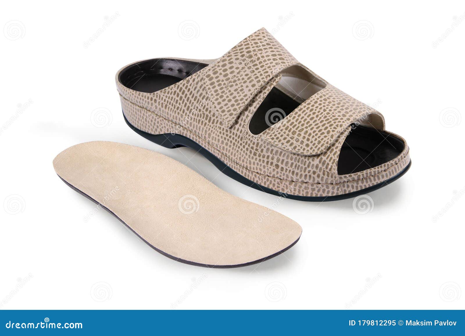 Download Pair Of Blank Soft Gray Home Slippers, Design Mockup ...