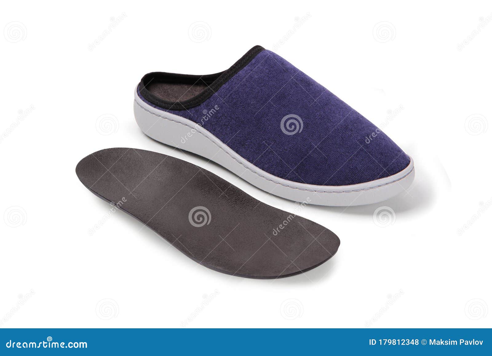 Download Pair Of Blank Soft Gray Home Slippers, Design Mockup ...