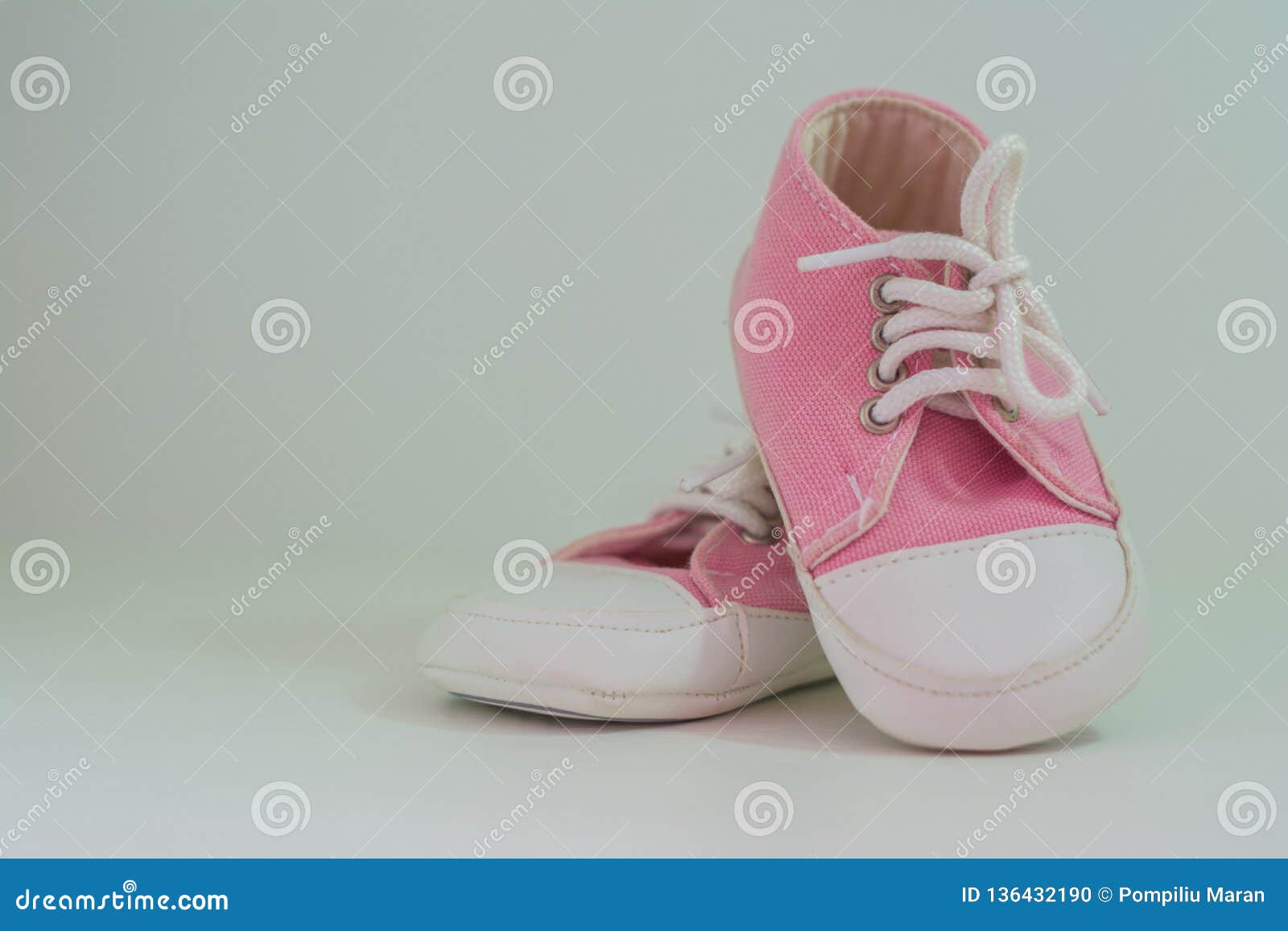 baby shoes with laces