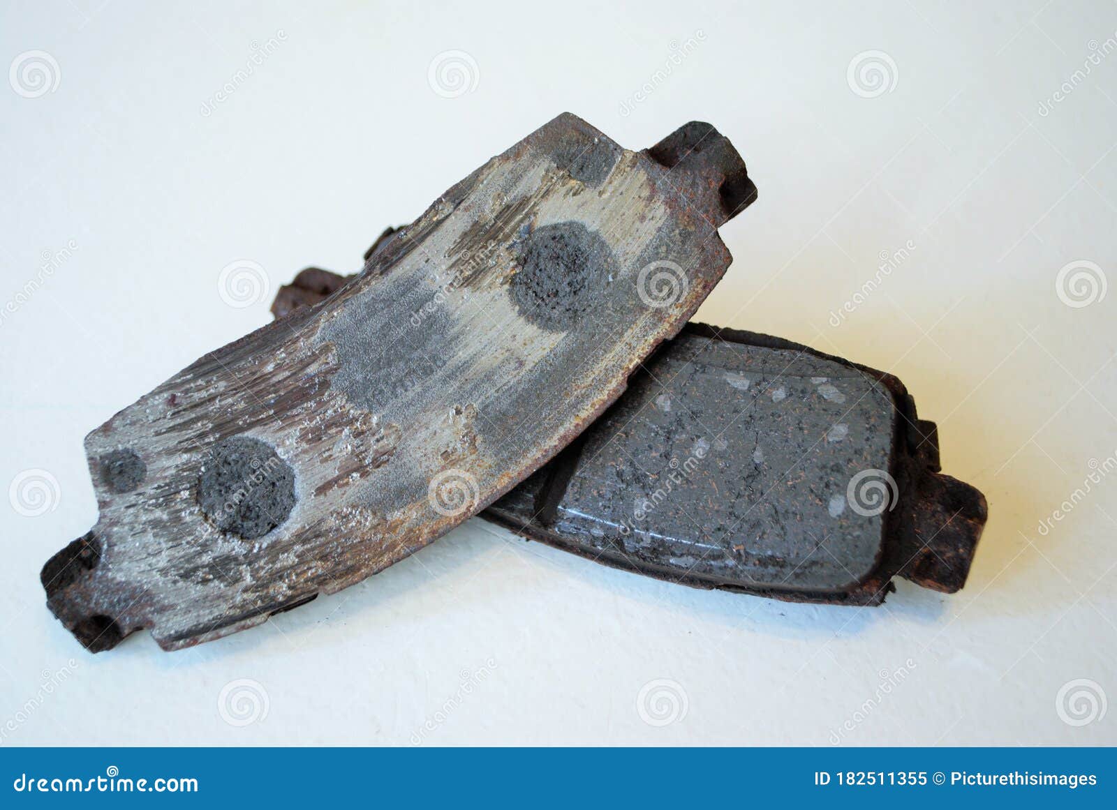 Do Brake Pads Come in Pairs 