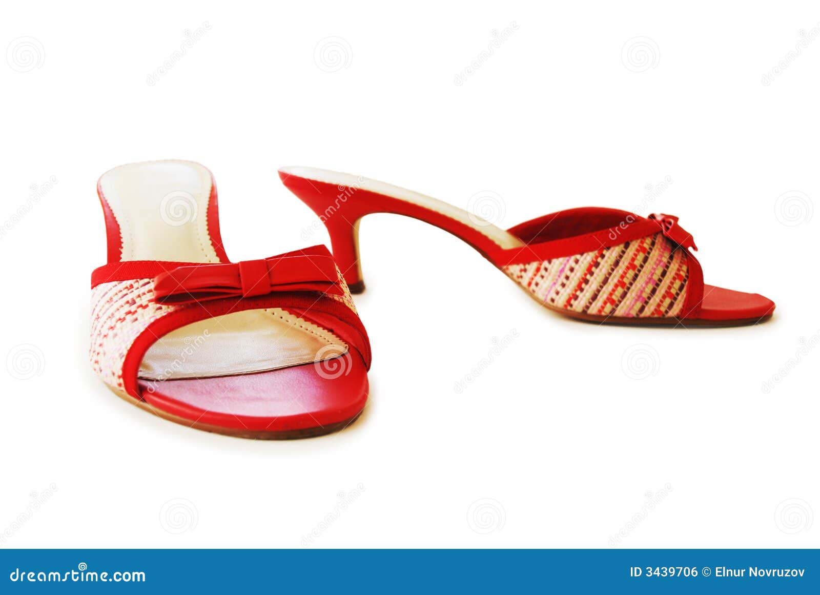 Paires Des Chaussures Rouges De La Dame Photo stock Image du frais, stylet 3439706
