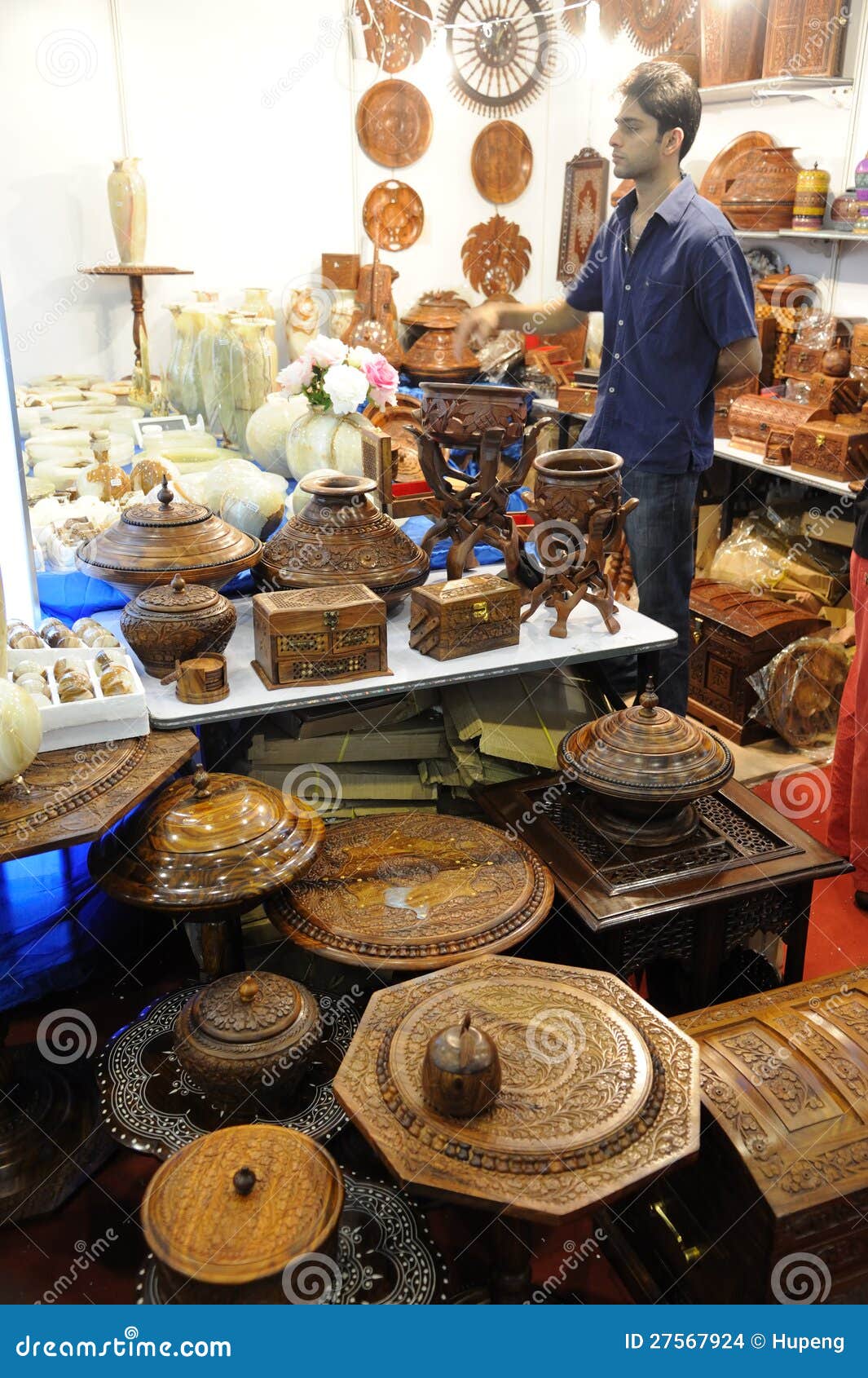 Pakistan crafts store editorial stock image. Image of craft 27567924