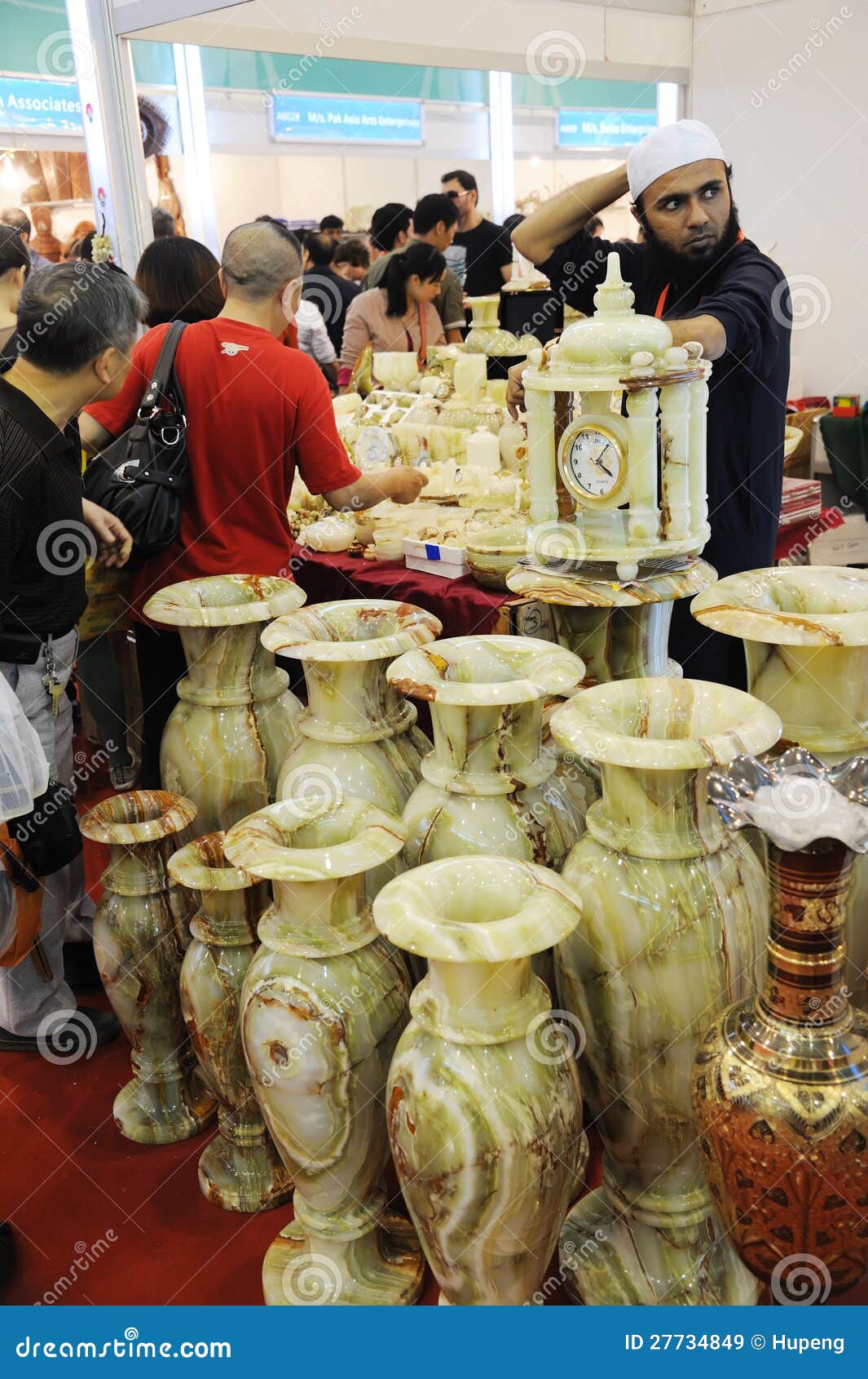 Pakistan crafts store editorial stock image. Image of closeup 27734849