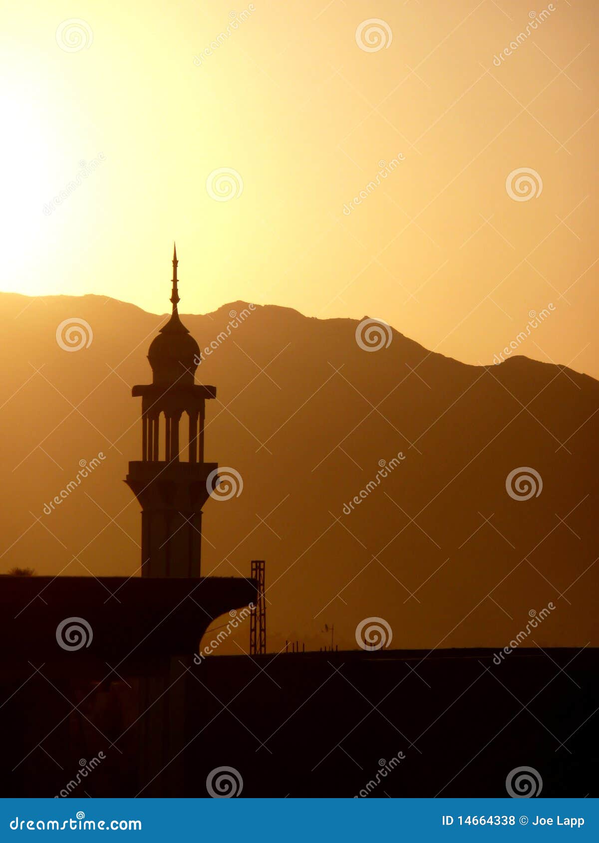 pakistan sunset minaret