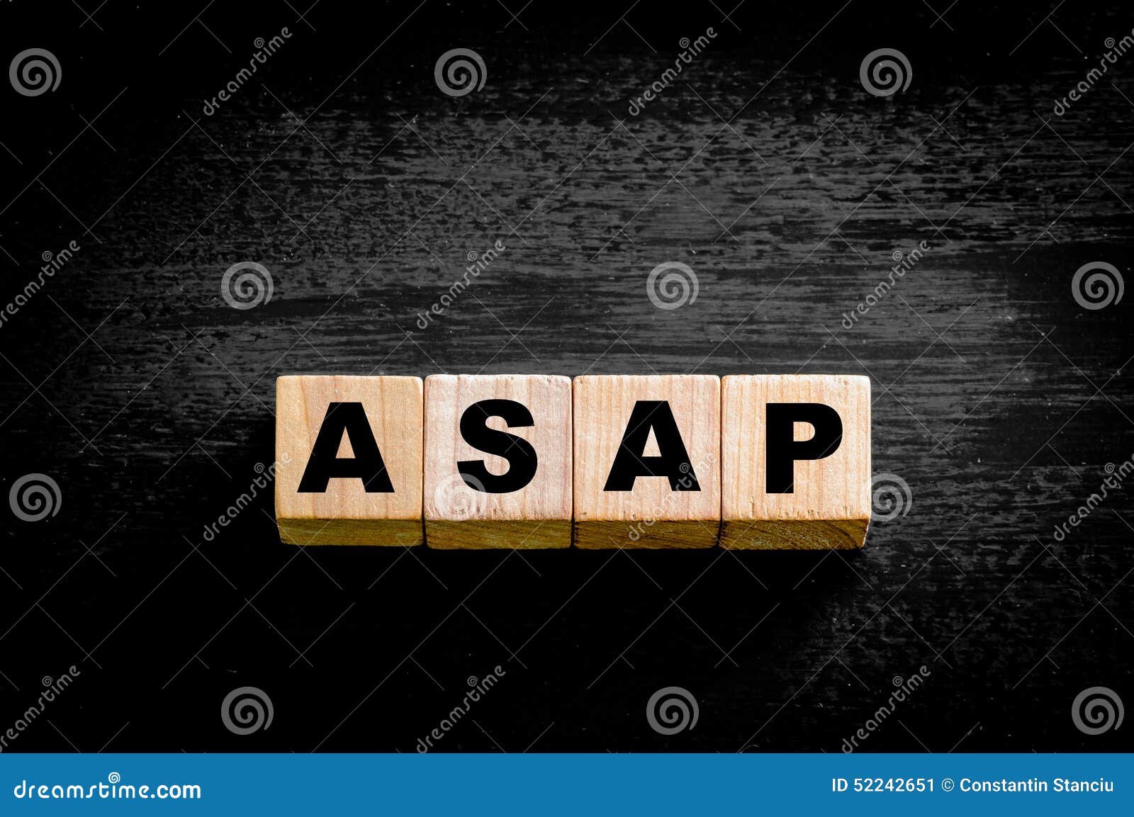 Palabra CUANTO ANTES Cuanto Antes Imagen de archivo Imagen de