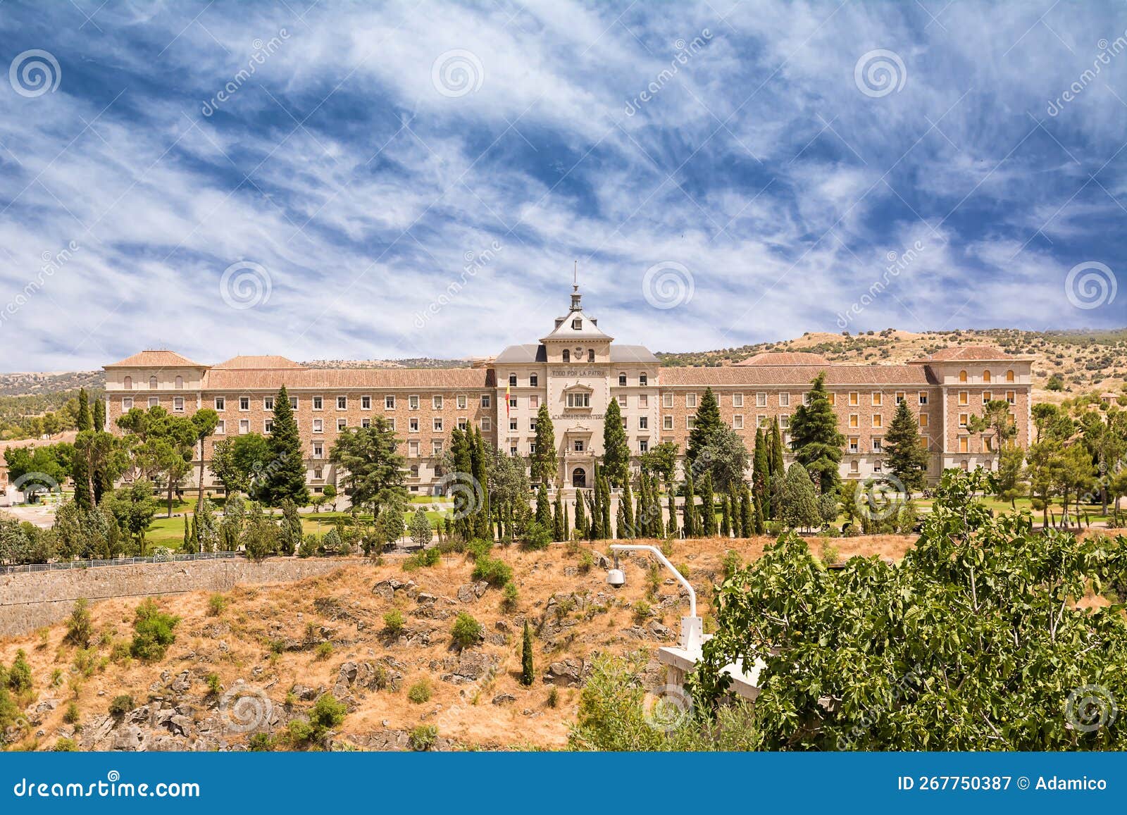 palace of the infanteria academy of toledo