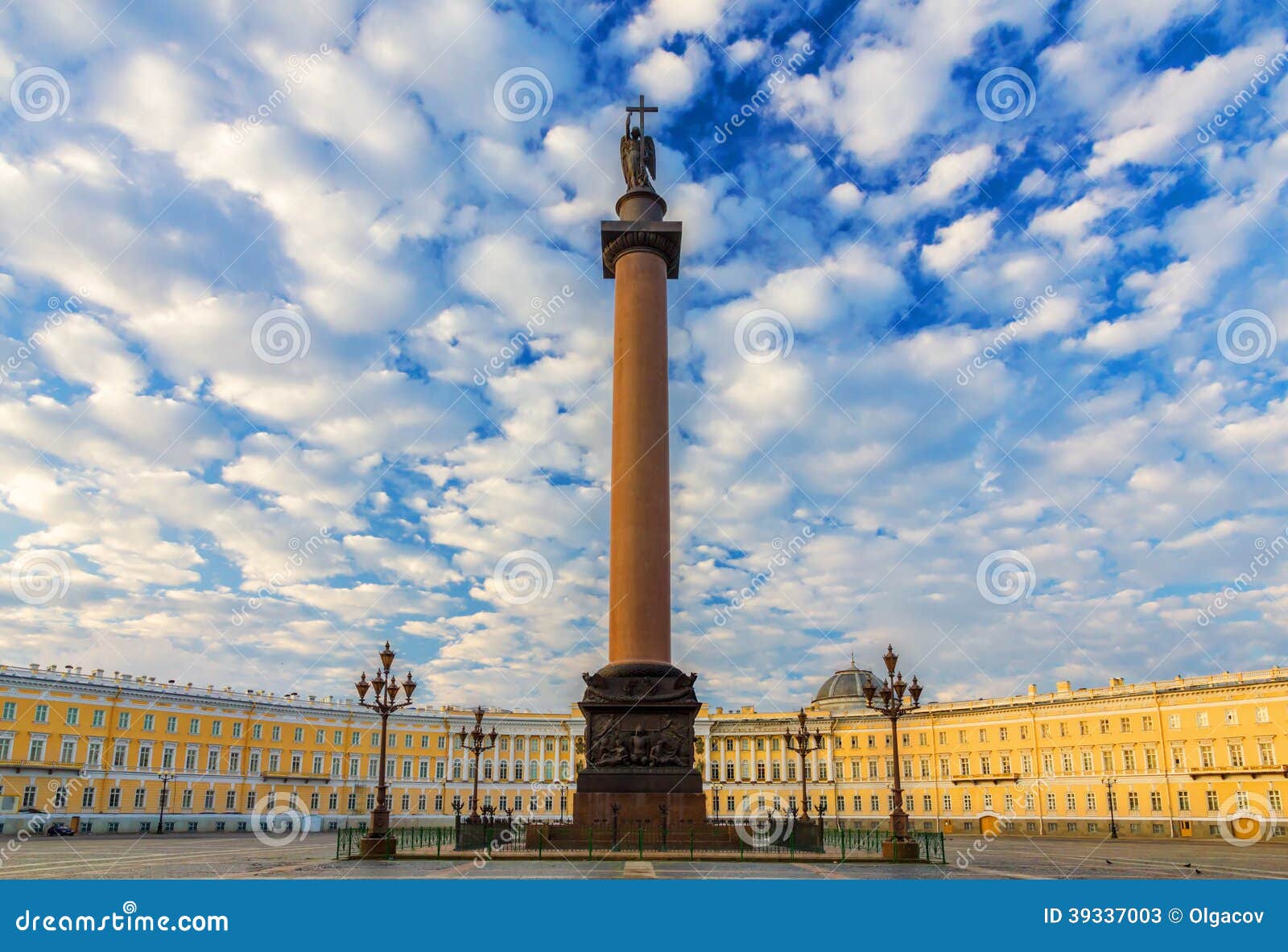 palace square saint-petersburg, russia