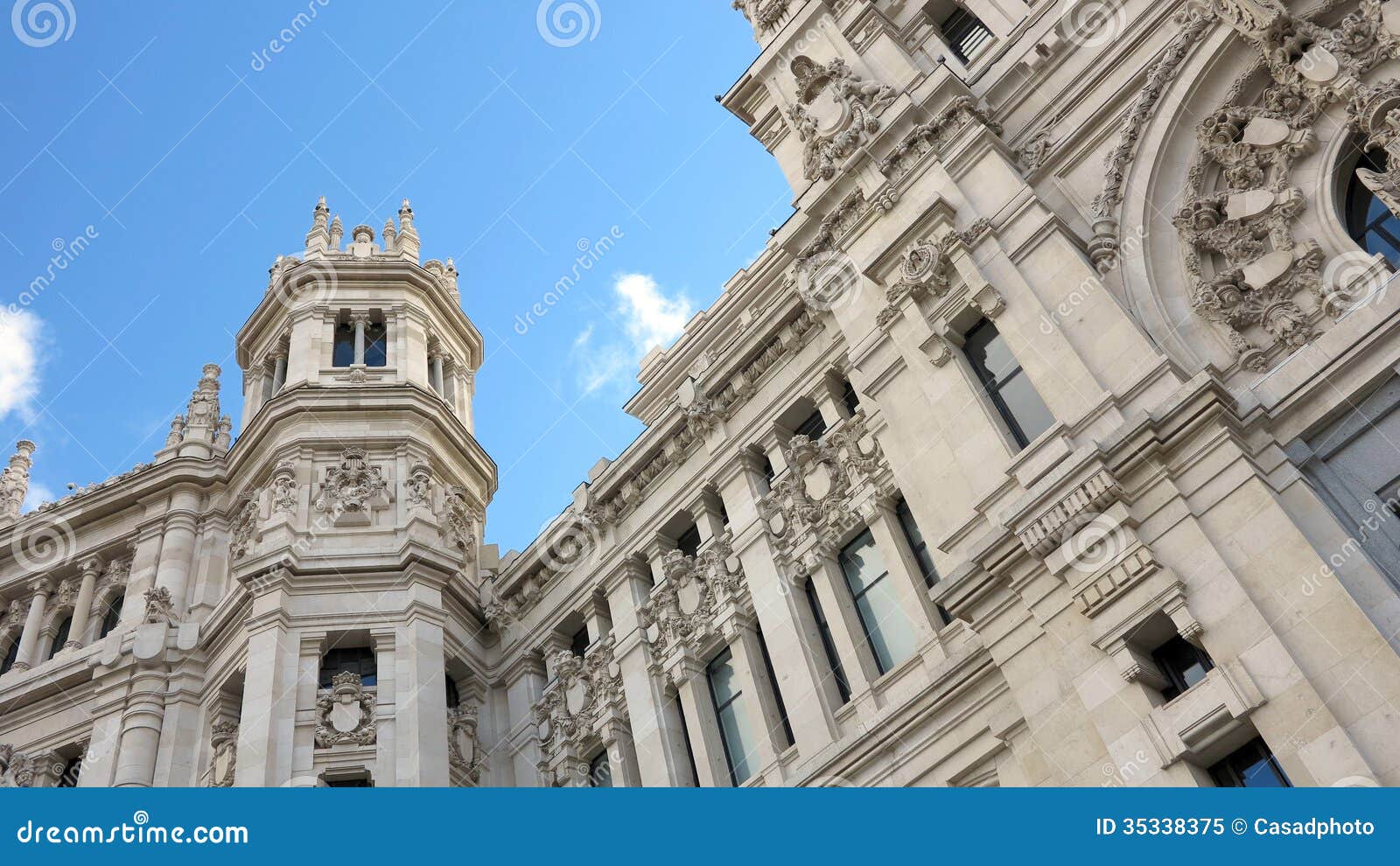 palacio de comunicaciones, madrid (spain)