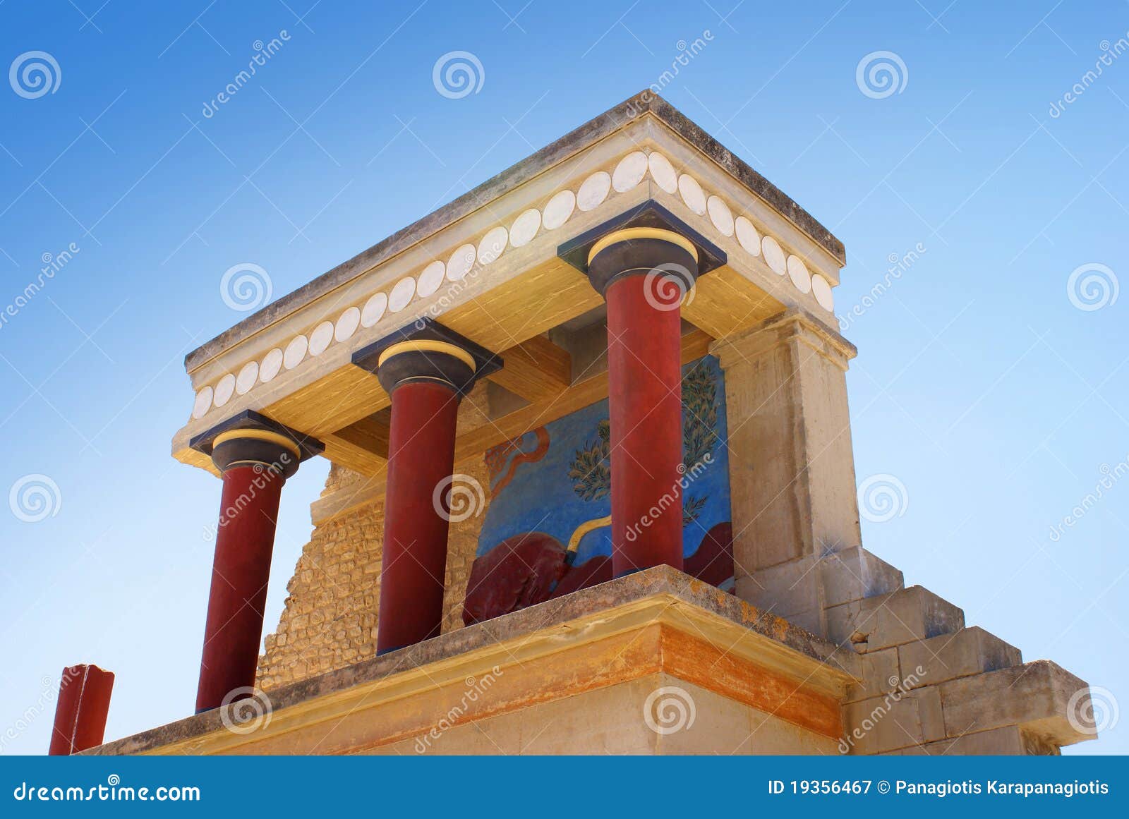 Palais de Knossos chez Crète, Grèce. Le palais de Knossos, est le plus grand site archéologique d'âge du bronze sur Crète et le centre cérémonieux et politique de la civilisation et de la culture de Minoan