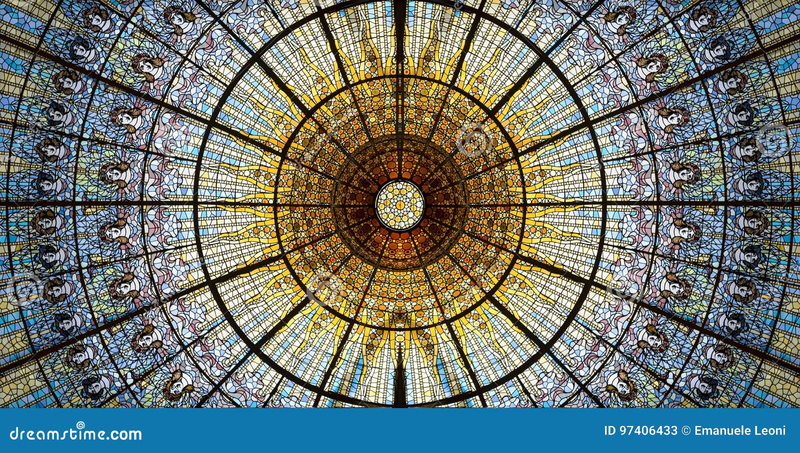 palau de la musica catalana skylight of stained glass ed by antoni rigalt i blanch whose centerpiece is an inverted dome in