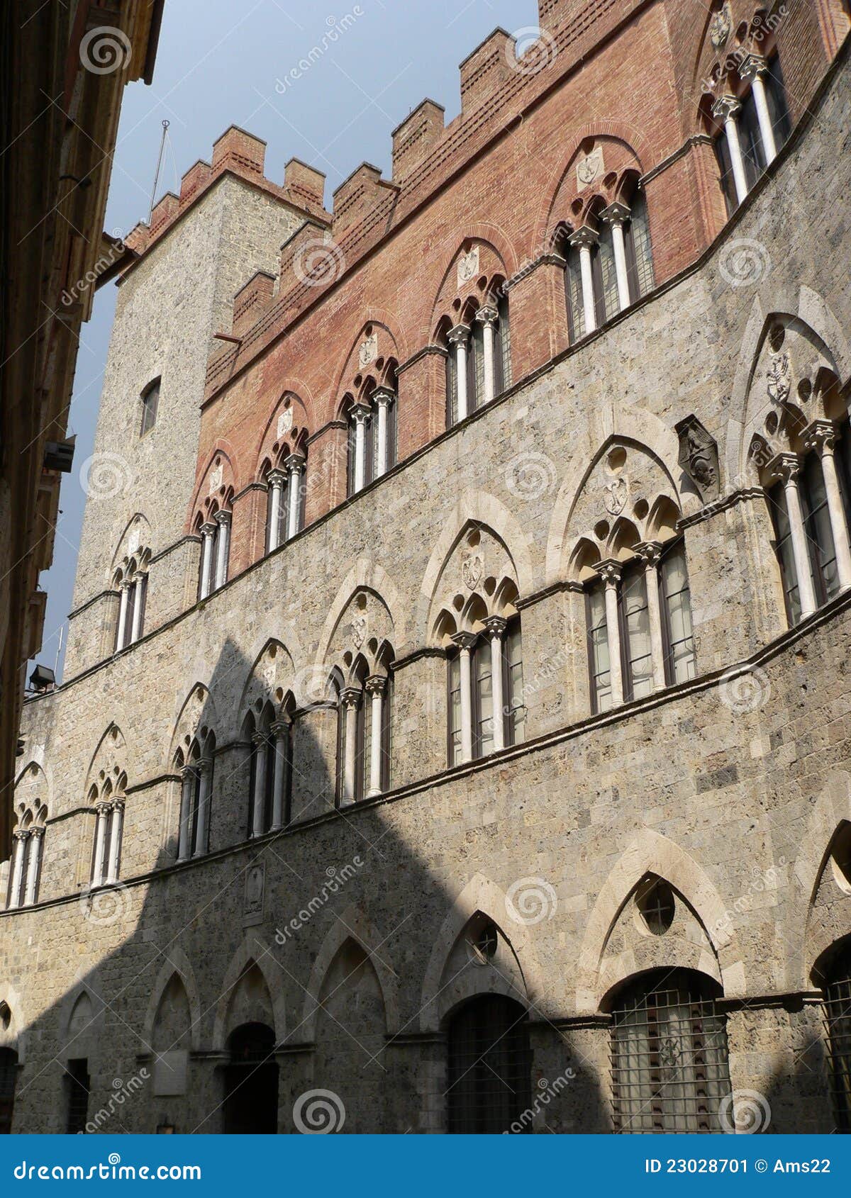 palazzo chigi-saracini, siena ( italia )