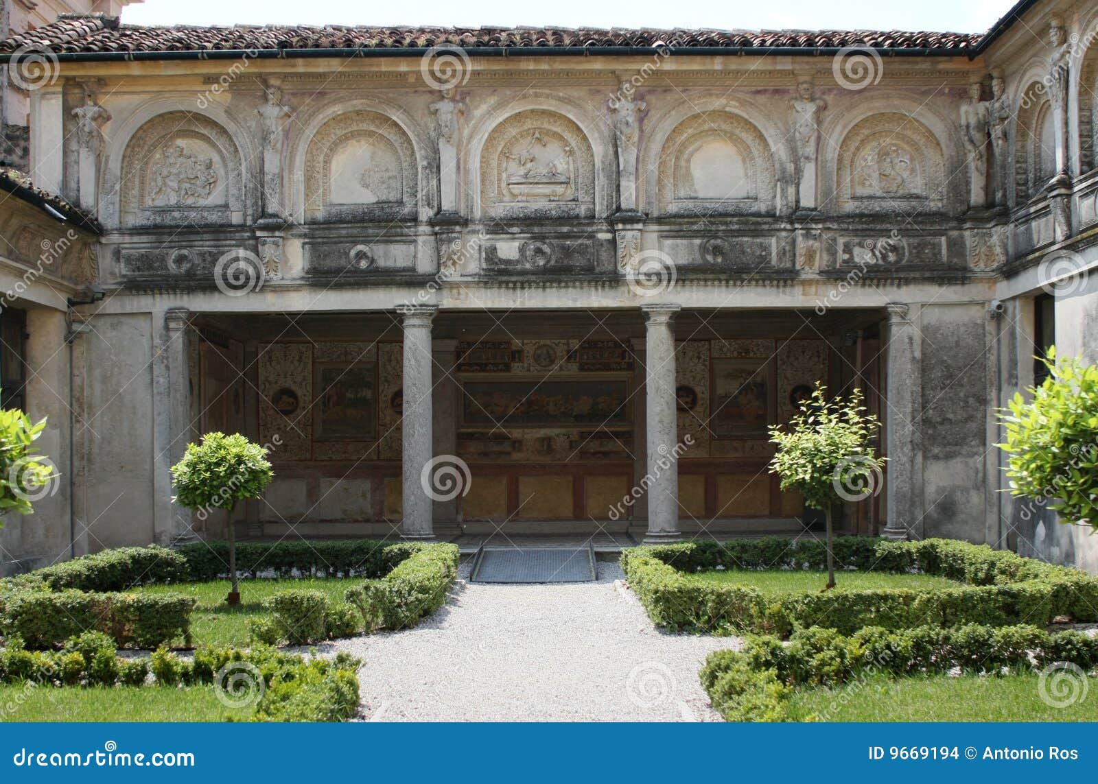 palazzo te, mantova (italy); the secret garden