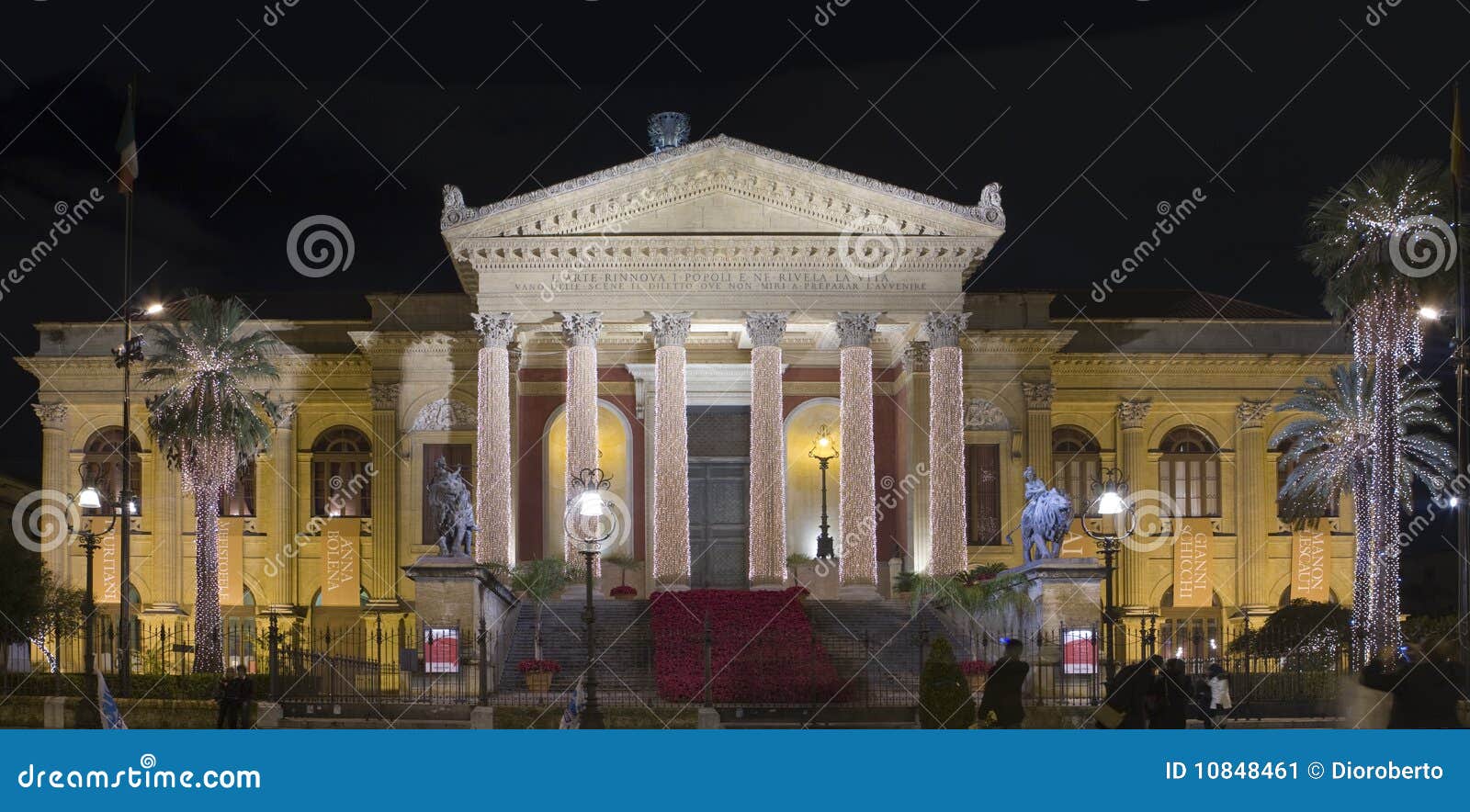Palermo Opera House by Night Stock Image - Image of building, house