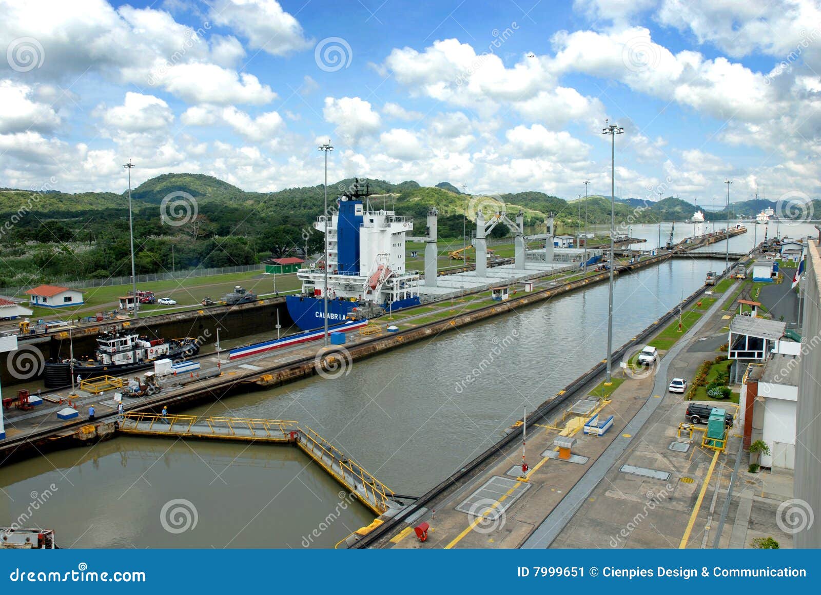 panama canal locks