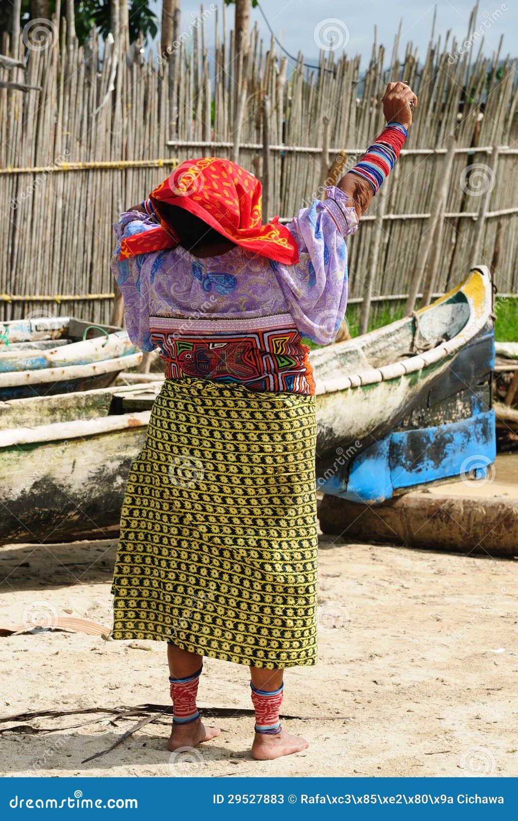 panama, traditional kuna people