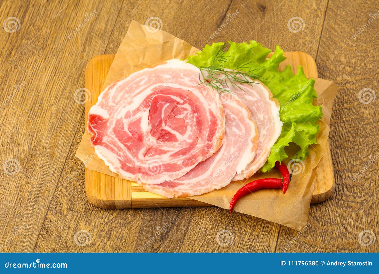 Pancetta stock foto. Image of plak, voedsel 111796380