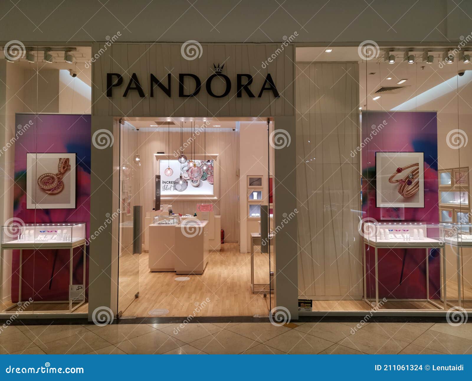 Pandora Jewelry is one of the best places to shop in Las Vegas