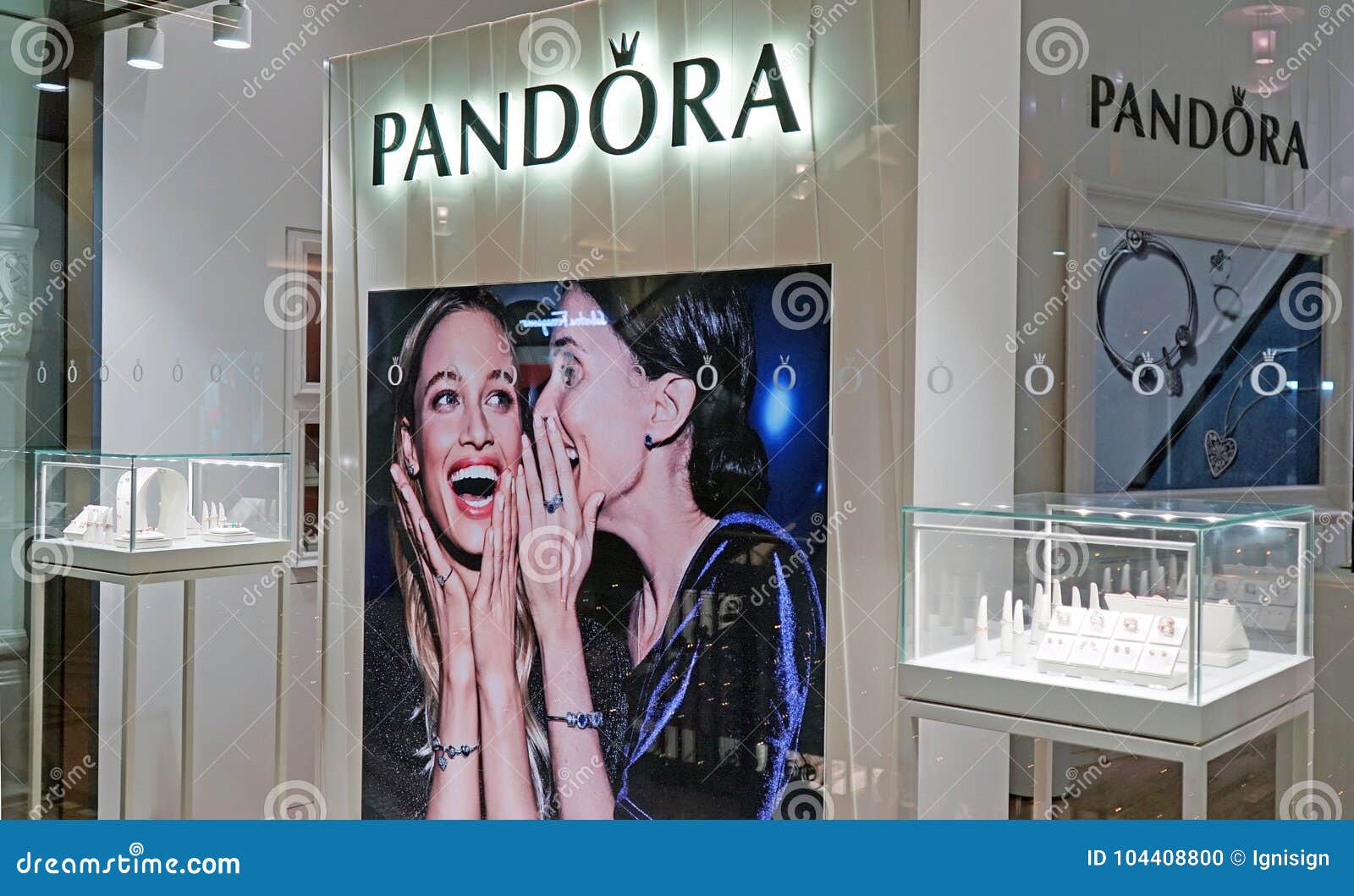 Jewelry customers gain a personalized digital experience  IBM