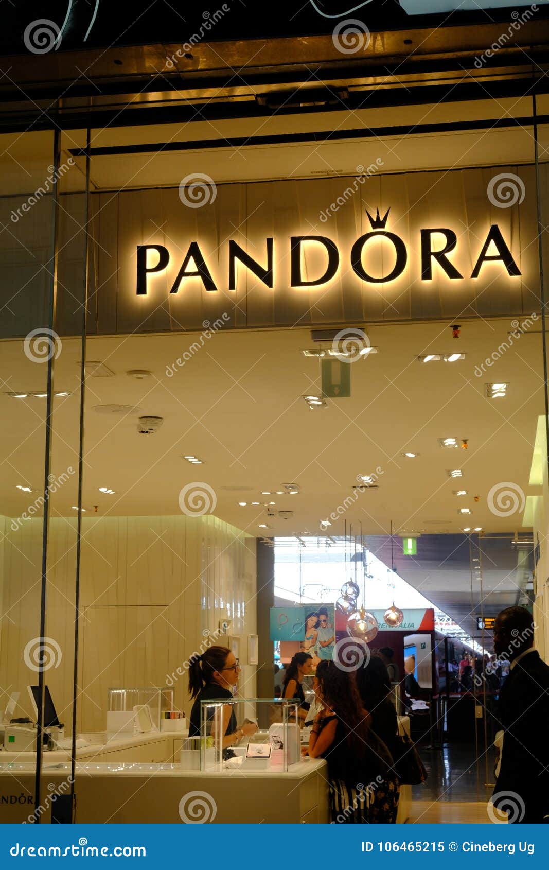 Pandora shop exterior editorial image. Image of logo - 106465215