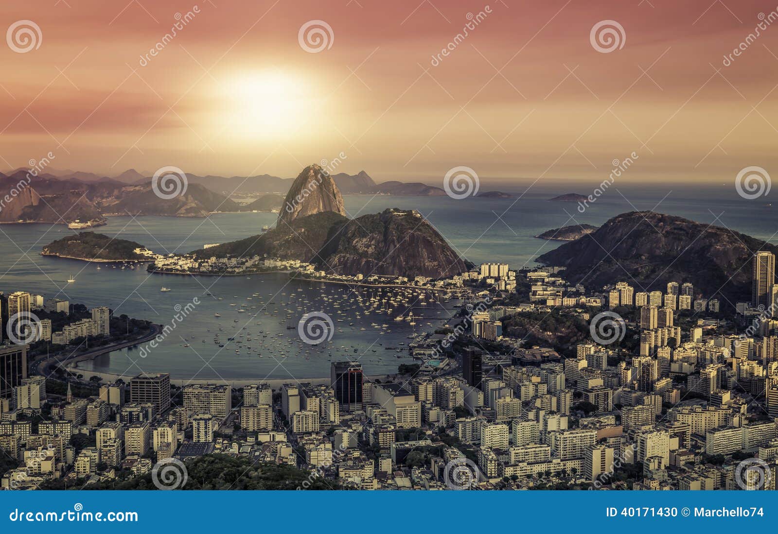 Panorama Do Nascer Do Sol Sobre Rio De Janeiro Foto De Stock Imagem De Nascente Turismo