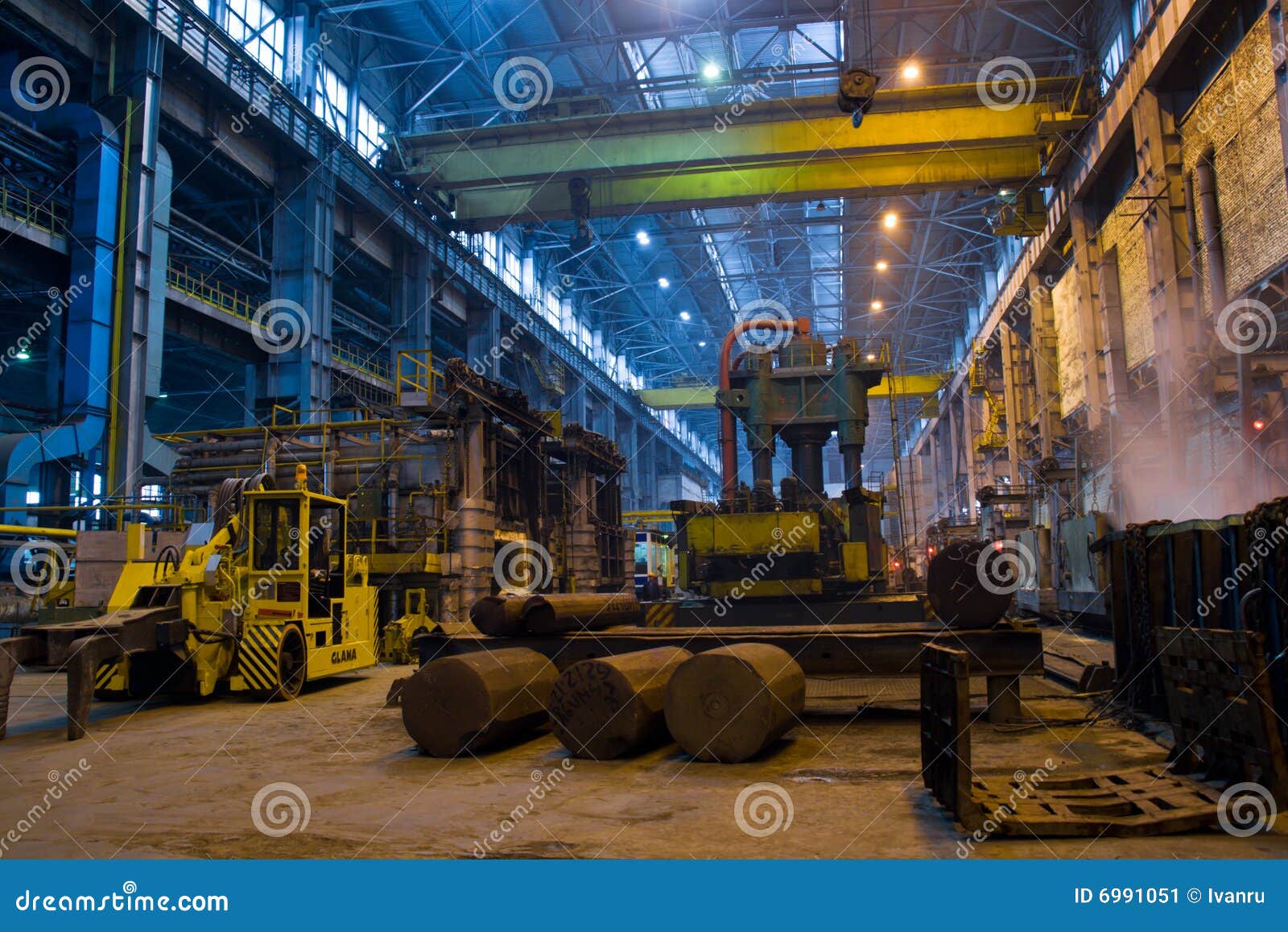 panorama of metallurgy workshop